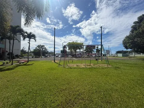 Cond. Intersuites 3000 Baldorioty Carolina PR 00979