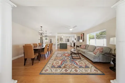 628 Woodley Road Maitland FL 32751
