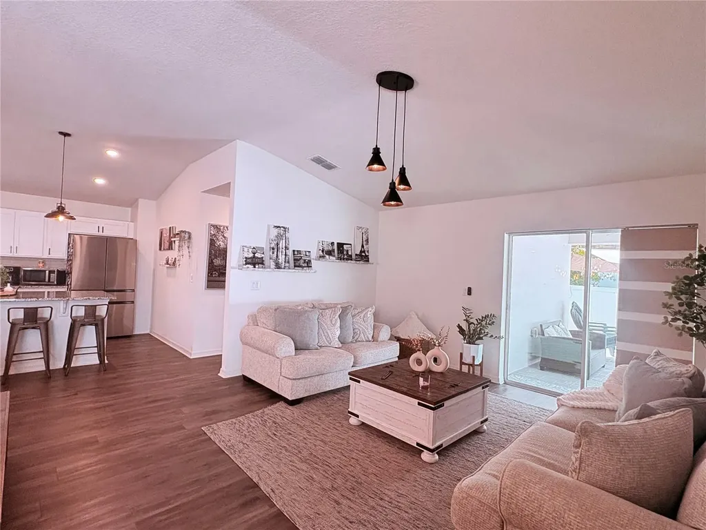 1084 Papaya Circle Davenport FL 33897