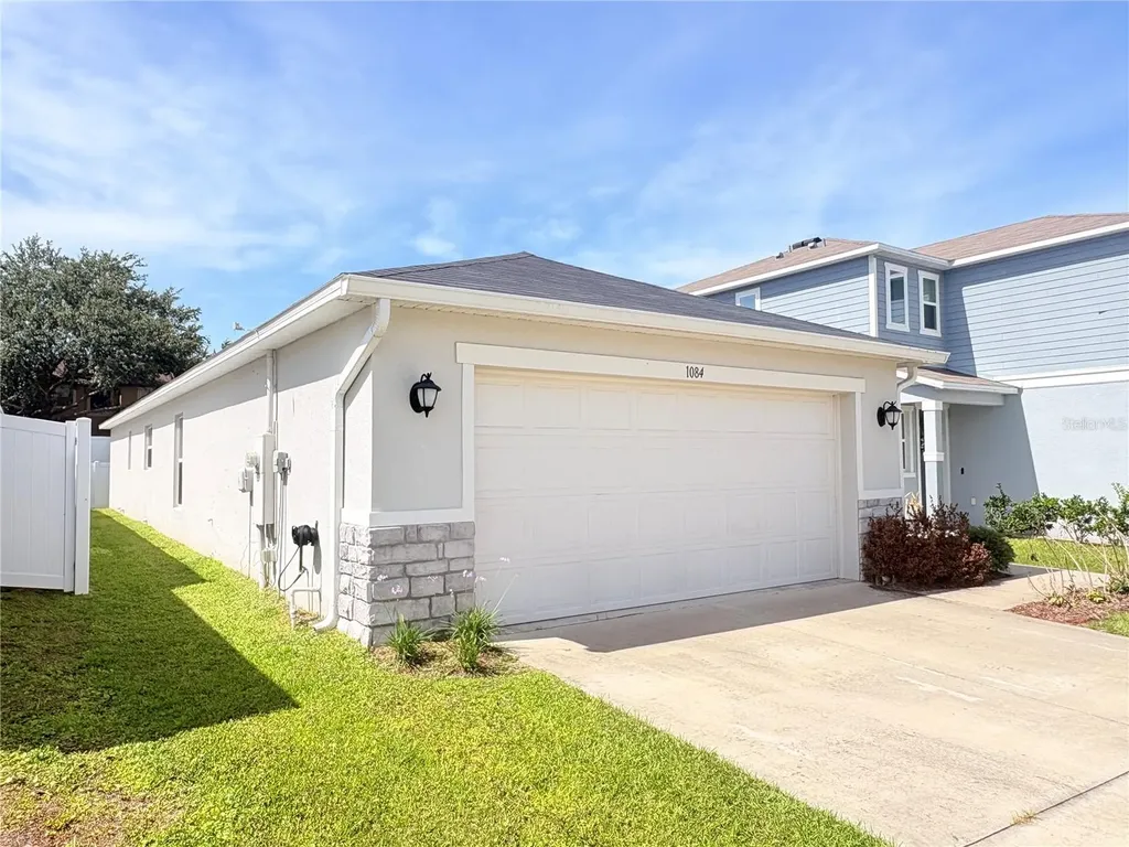 1084 Papaya Circle Davenport FL 33897