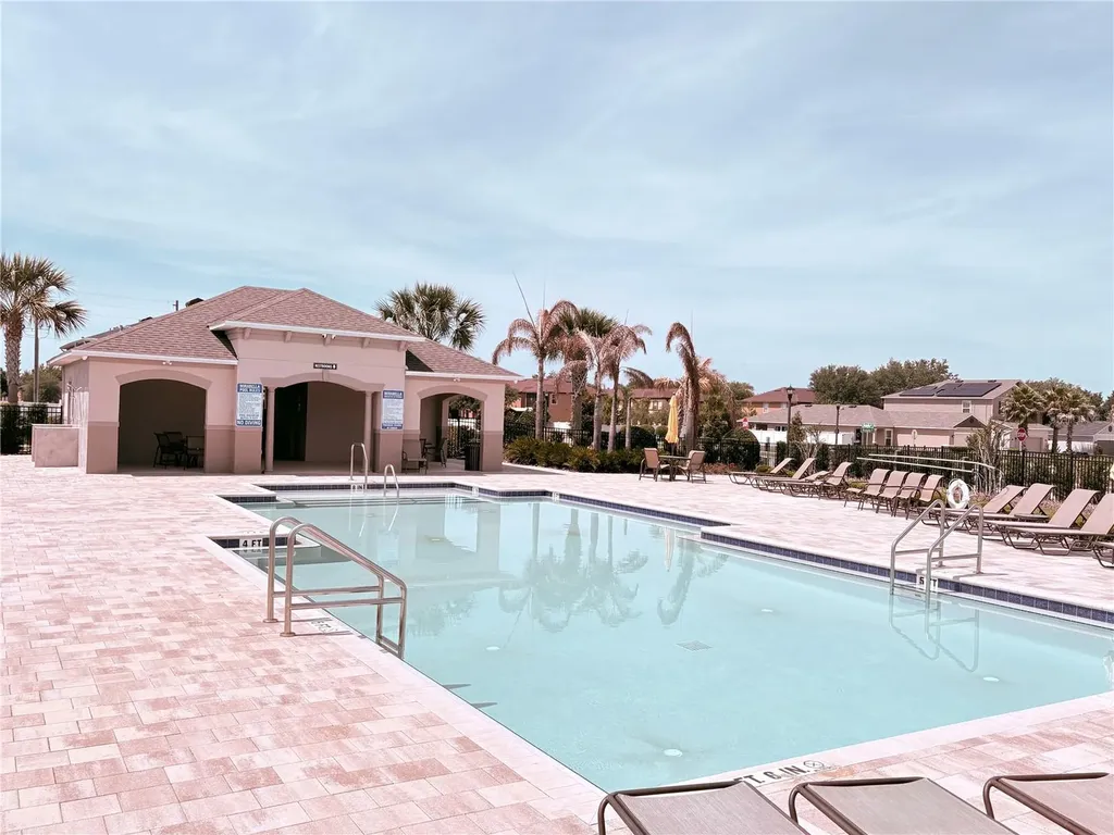 1084 Papaya Circle Davenport FL 33897