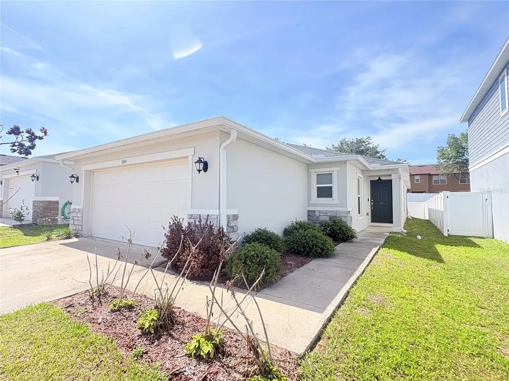 1084 Papaya Circle Davenport FL 33897