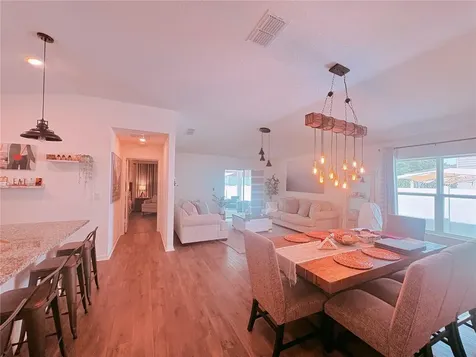 1084 Papaya Circle Davenport FL 33897