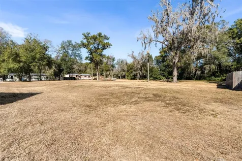 14904 NE 143 Terrace Waldo FL 32694