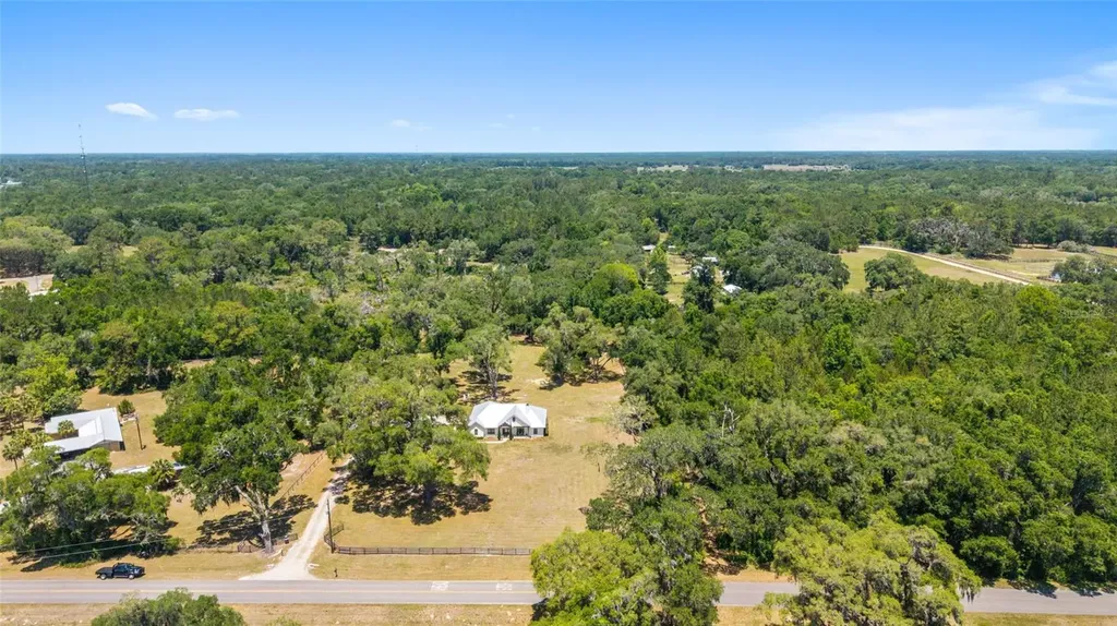 21561 SE 30 Street Williston FL 32696