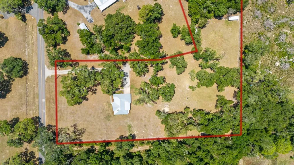 21561 SE 30 Street Williston FL 32696