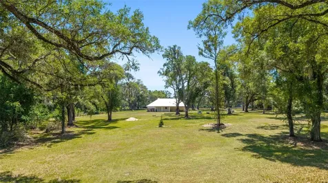 21561 SE 30 Street Williston FL 32696