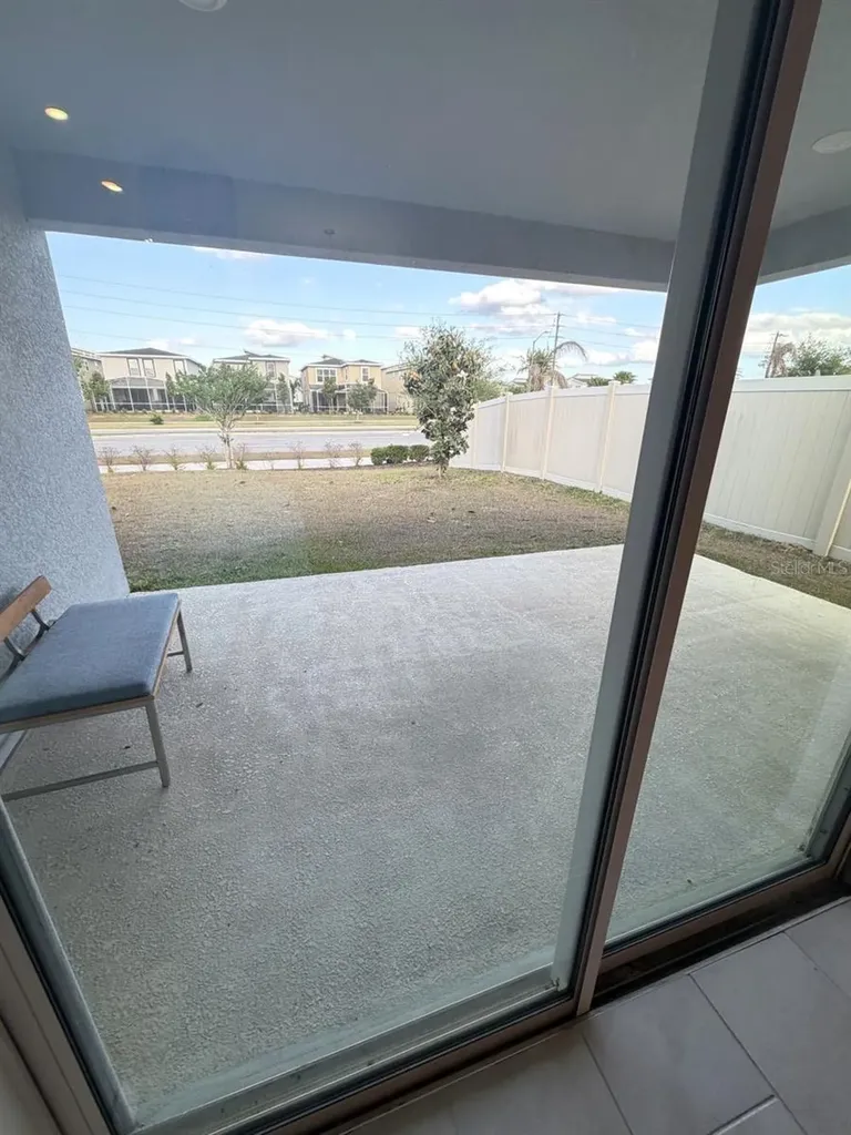 925 Overpool Avenue Davenport FL 33896