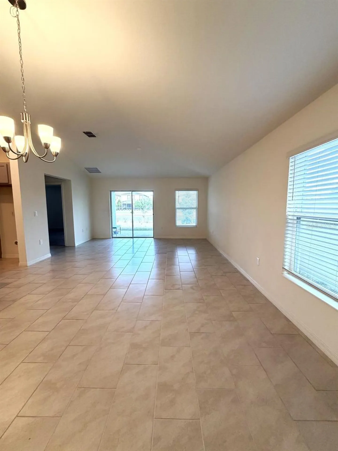 925 Overpool Avenue Davenport FL 33896