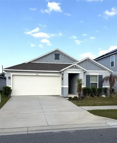 925 Overpool Avenue Davenport FL 33896