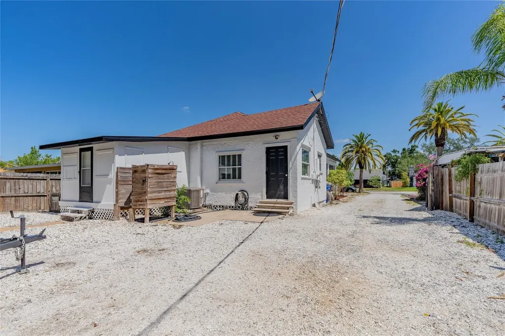 928 Groveland Avenue Venice FL 34285