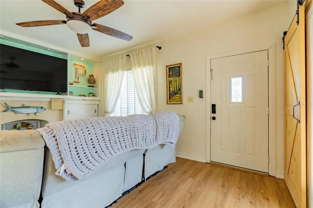 928 Groveland Avenue Venice FL 34285