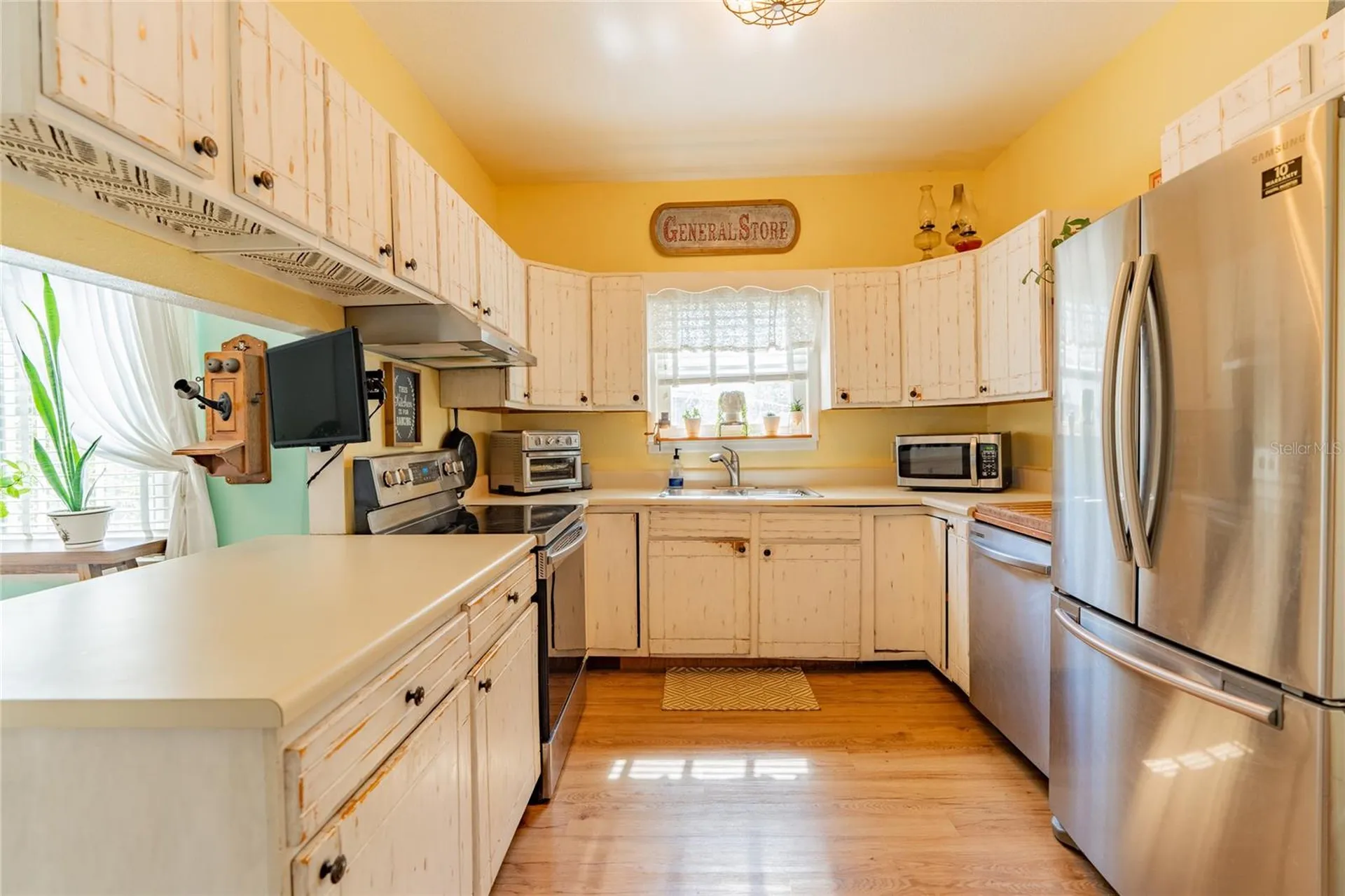 928 Groveland Avenue Venice FL 34285