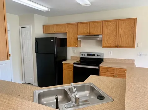 606 Robin Lane Poinciana FL 34759