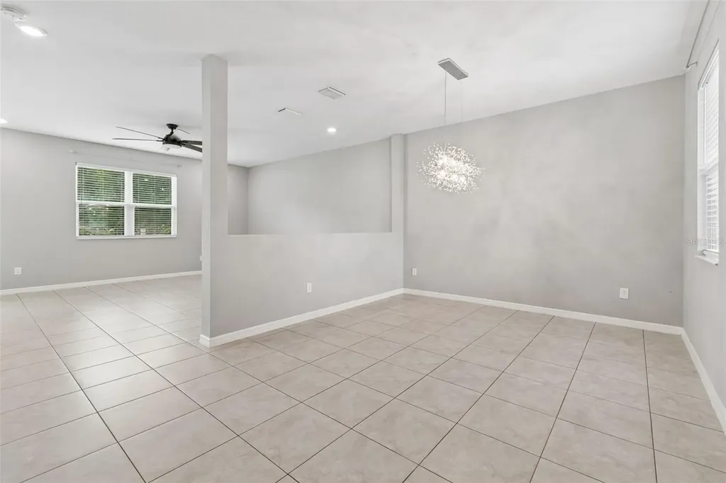 9235 Freedom Hill Drive Seffner FL 33584