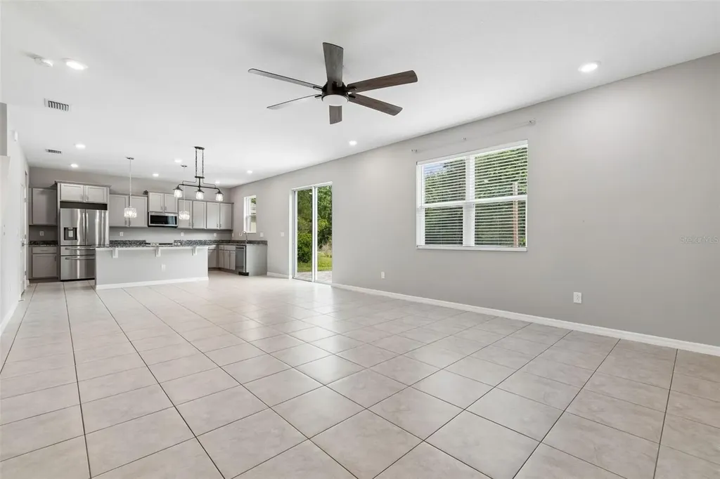 9235 Freedom Hill Drive Seffner FL 33584