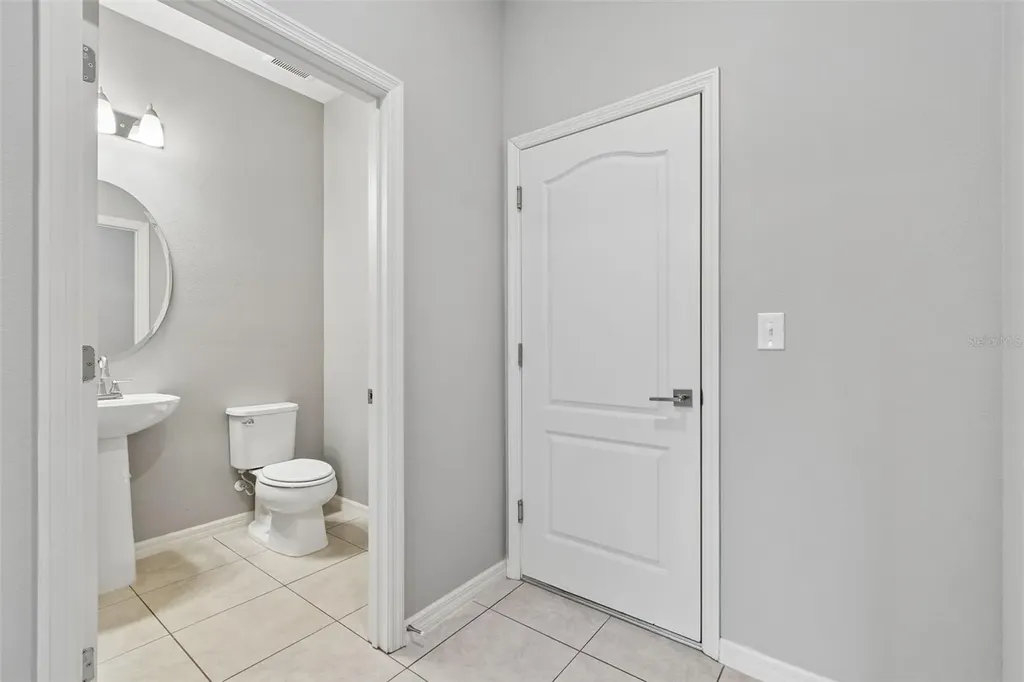 9235 Freedom Hill Drive Seffner FL 33584