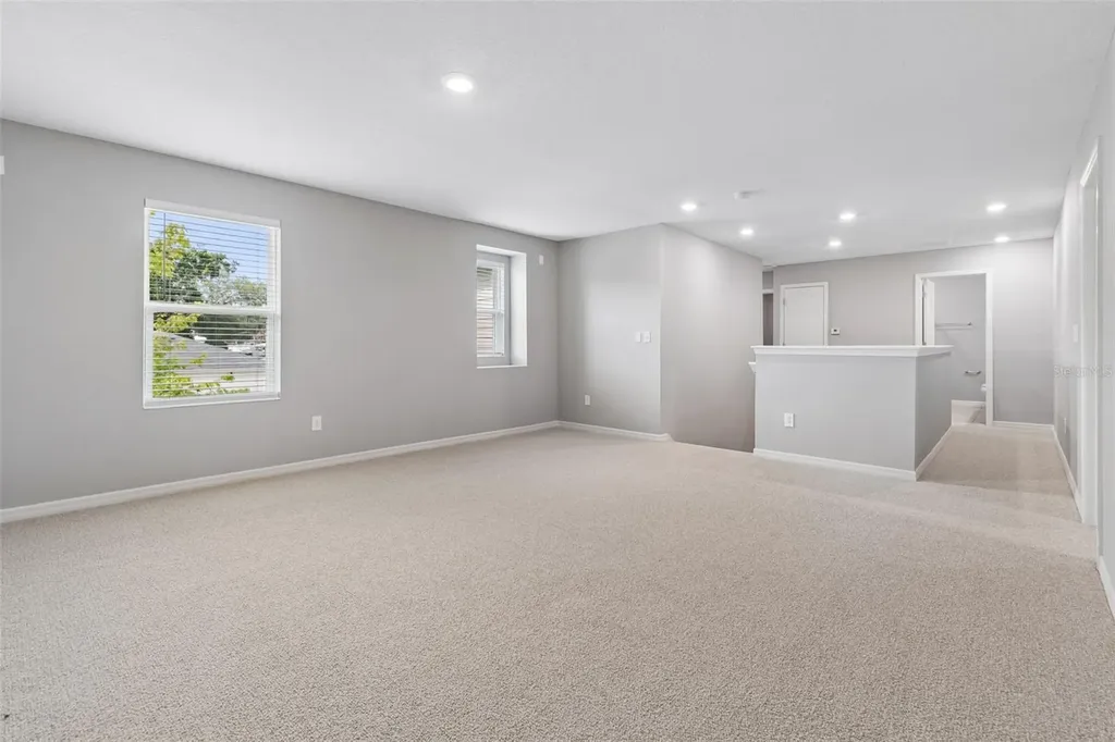 9235 Freedom Hill Drive Seffner FL 33584