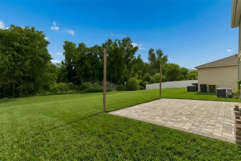 9235 Freedom Hill Drive Seffner FL 33584