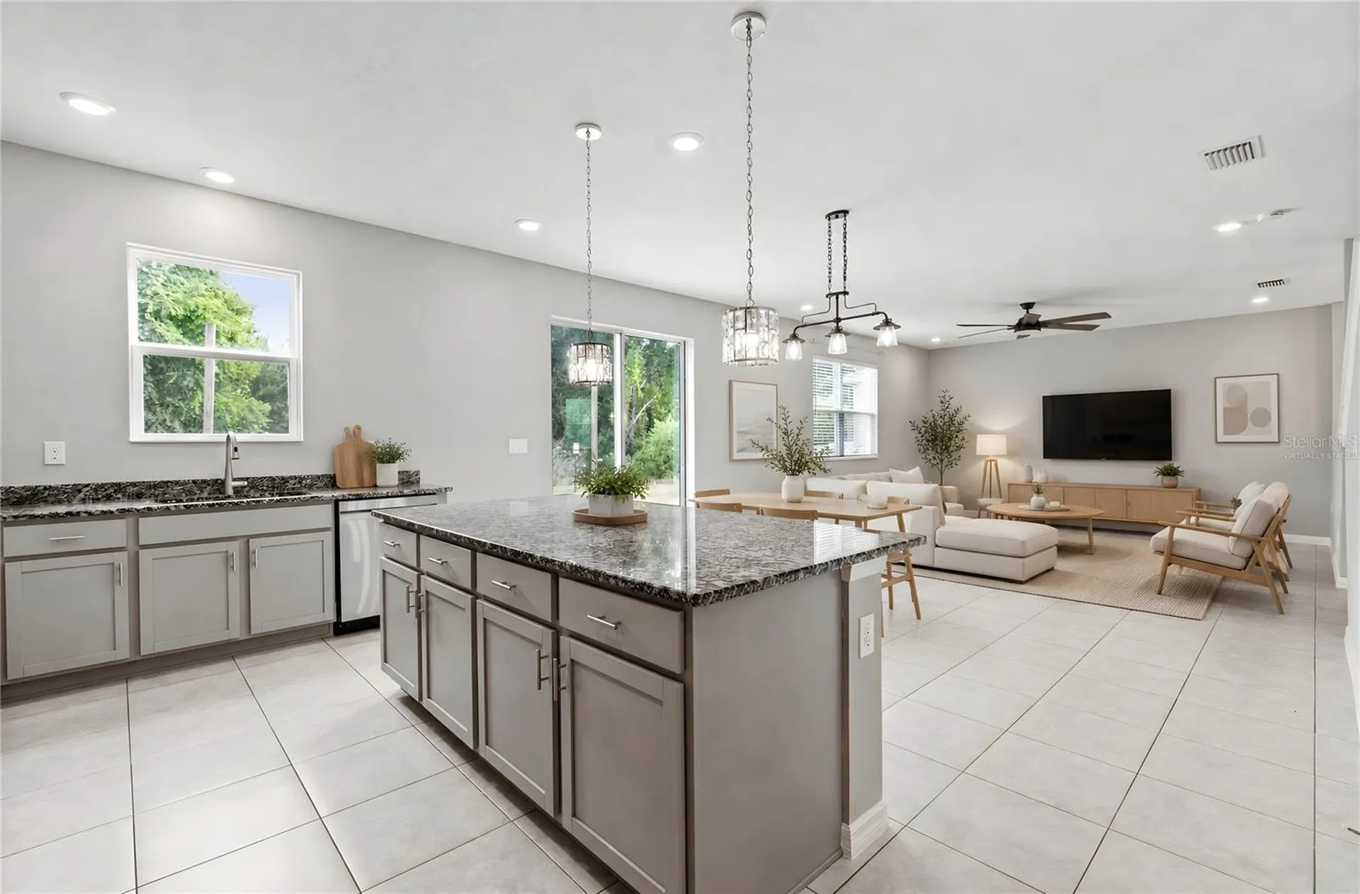 9235 Freedom Hill Drive Seffner FL 33584