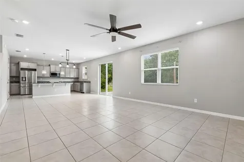 9235 Freedom Hill Drive Seffner FL 33584