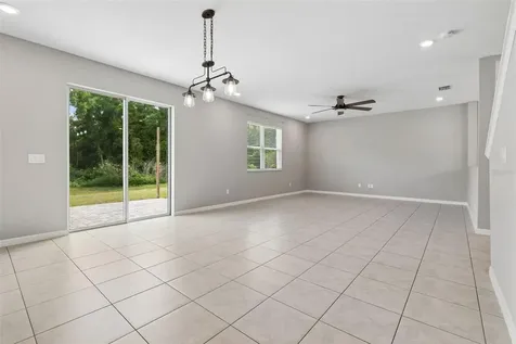 9235 Freedom Hill Drive Seffner FL 33584