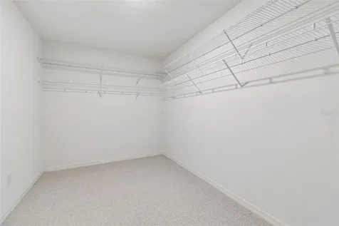 9235 Freedom Hill Drive Seffner FL 33584