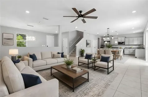9235 Freedom Hill Drive Seffner FL 33584