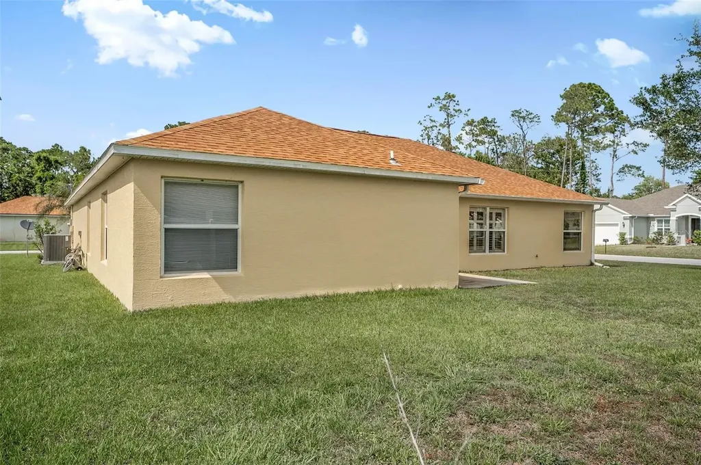 1 Ethan Place Palm Coast FL 32164