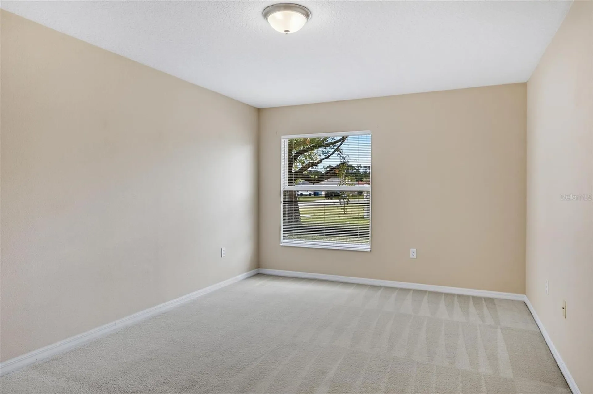 1 Ethan Place Palm Coast FL 32164