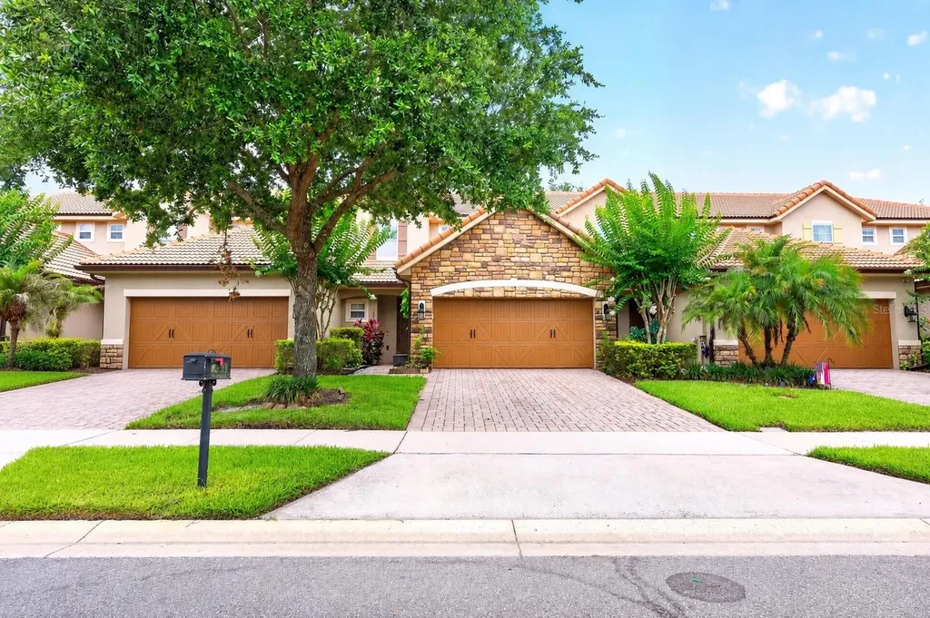 10329 Belfry Circle Orlando FL 32832