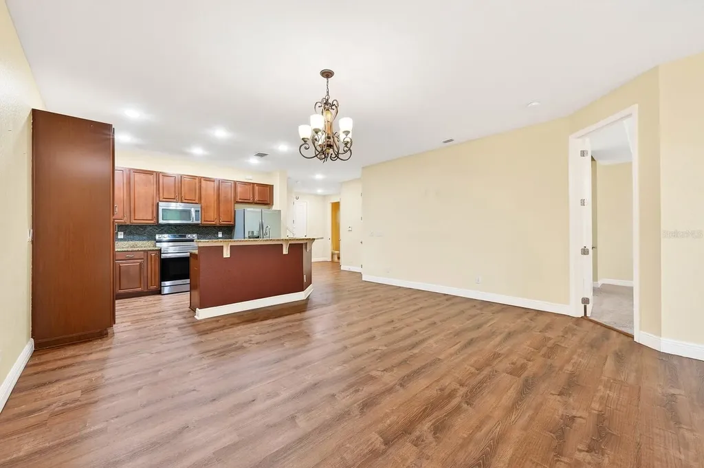 10329 Belfry Circle Orlando FL 32832