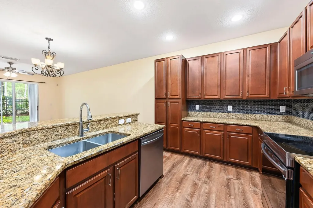 10329 Belfry Circle Orlando FL 32832