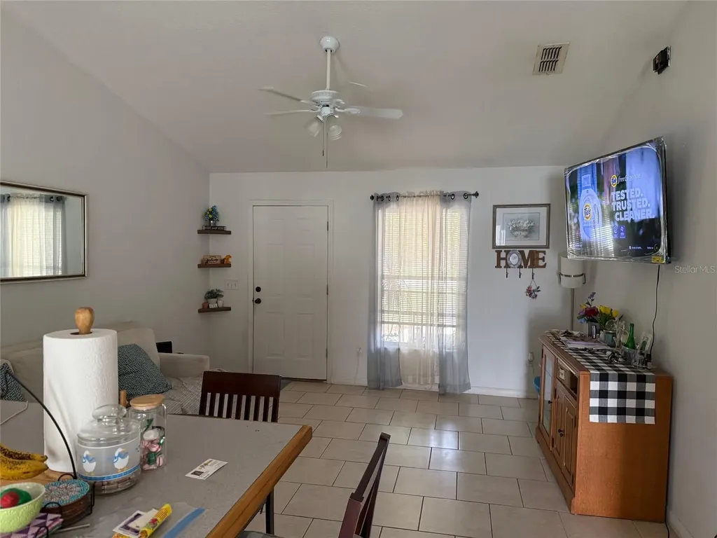 21 Slumber Path Palm Coast FL 32164