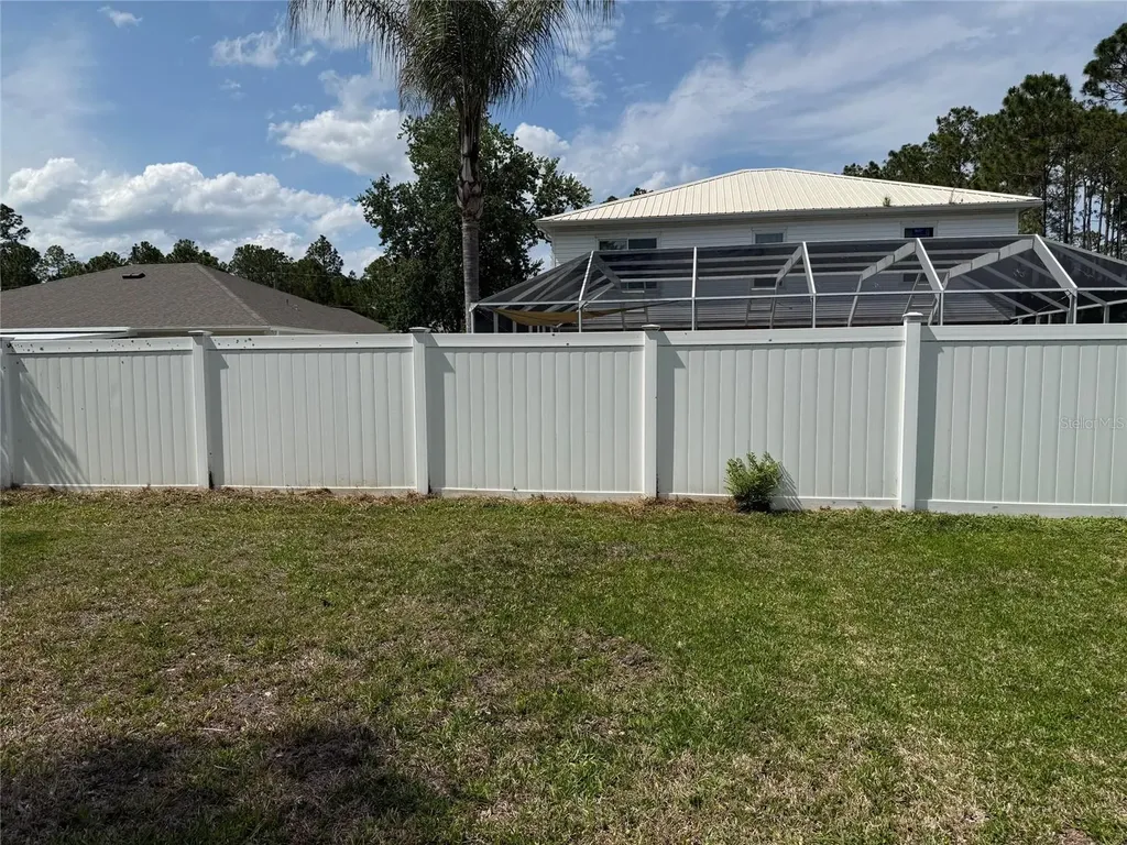 21 Slumber Path Palm Coast FL 32164