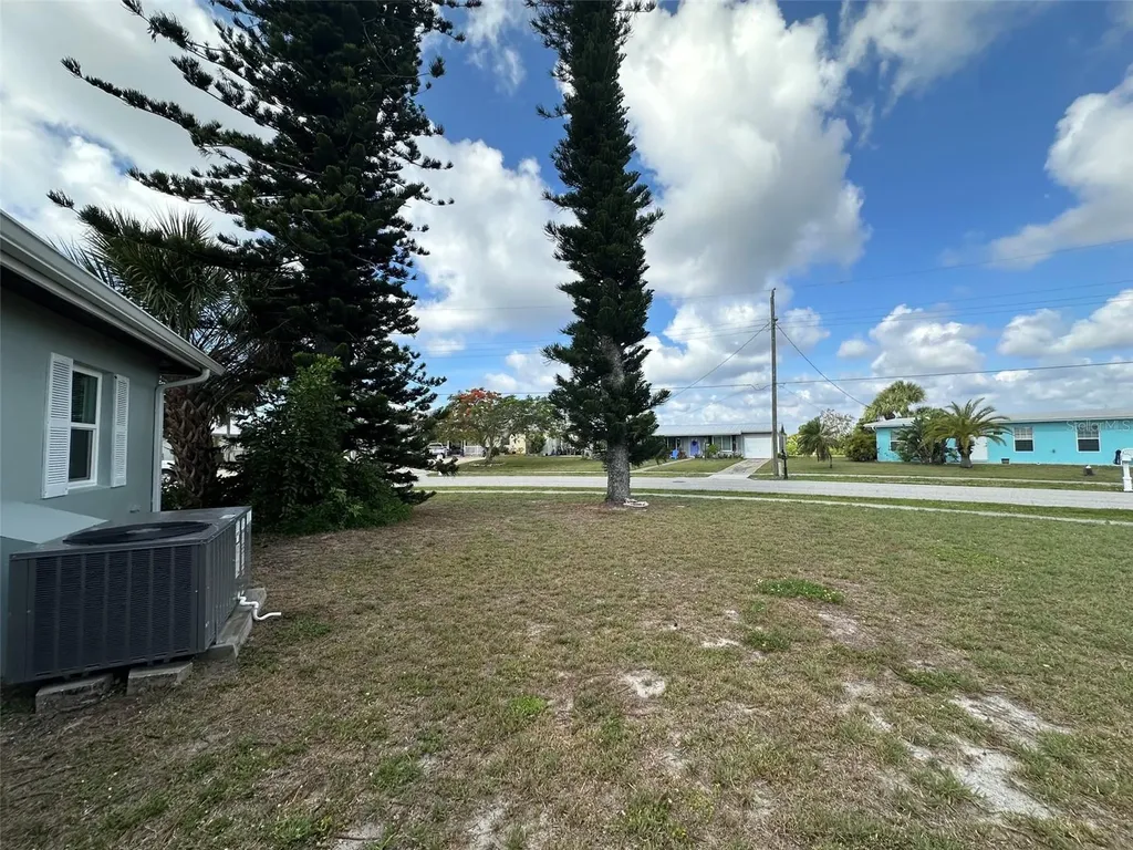 155 Dow Road Port Charlotte FL 33952