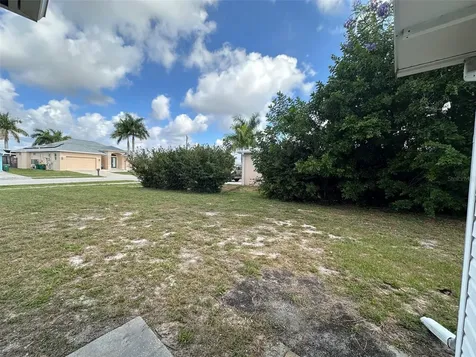 155 Dow Road Port Charlotte FL 33952