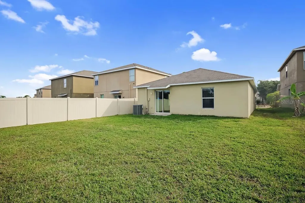 6529 Trent Creek Drive Sun City Center FL 33573