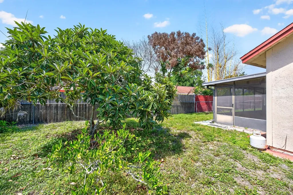 87 Florida Parkway Kissimmee FL 34743