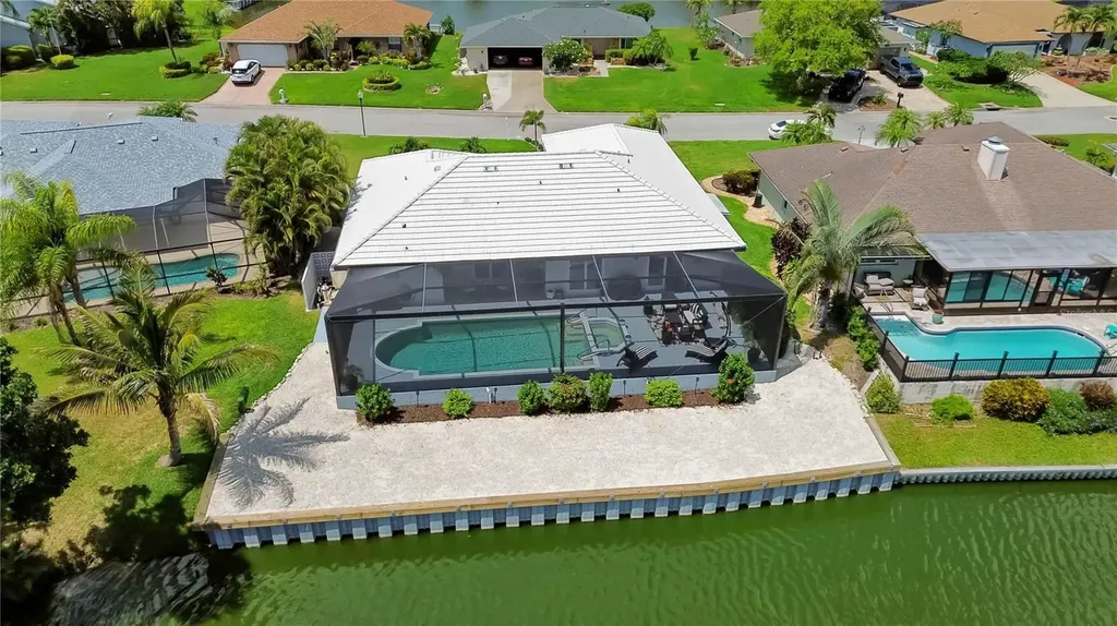 8712 53rd Avenue W Bradenton FL 34210