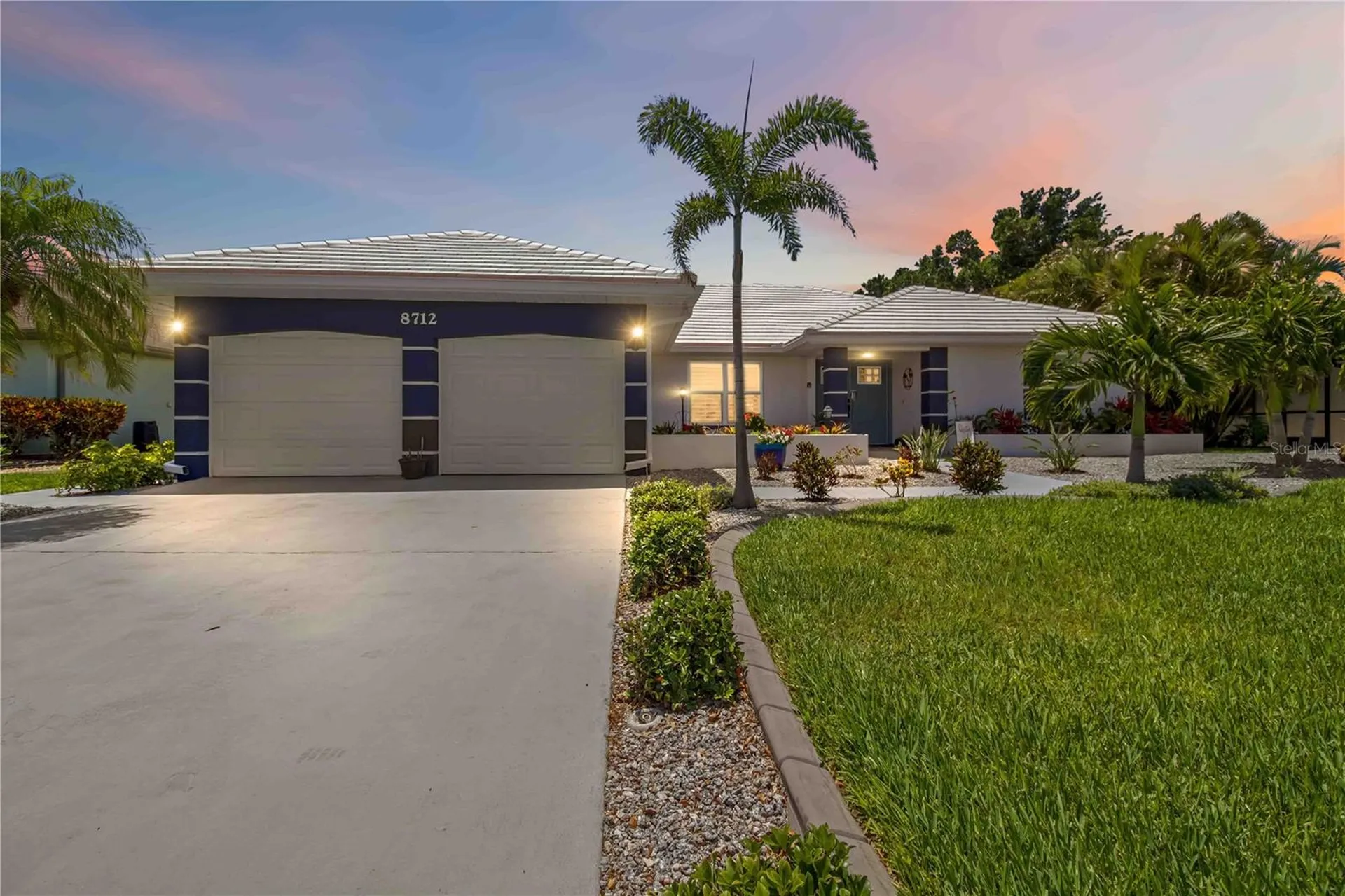 8712 53rd Avenue W Bradenton FL 34210