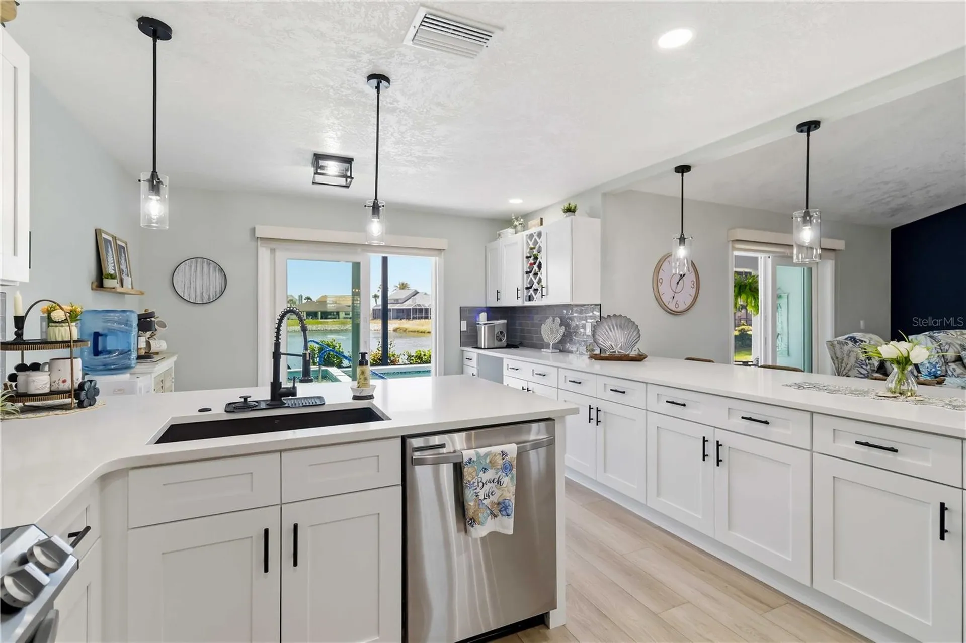8712 53rd Avenue W Bradenton FL 34210
