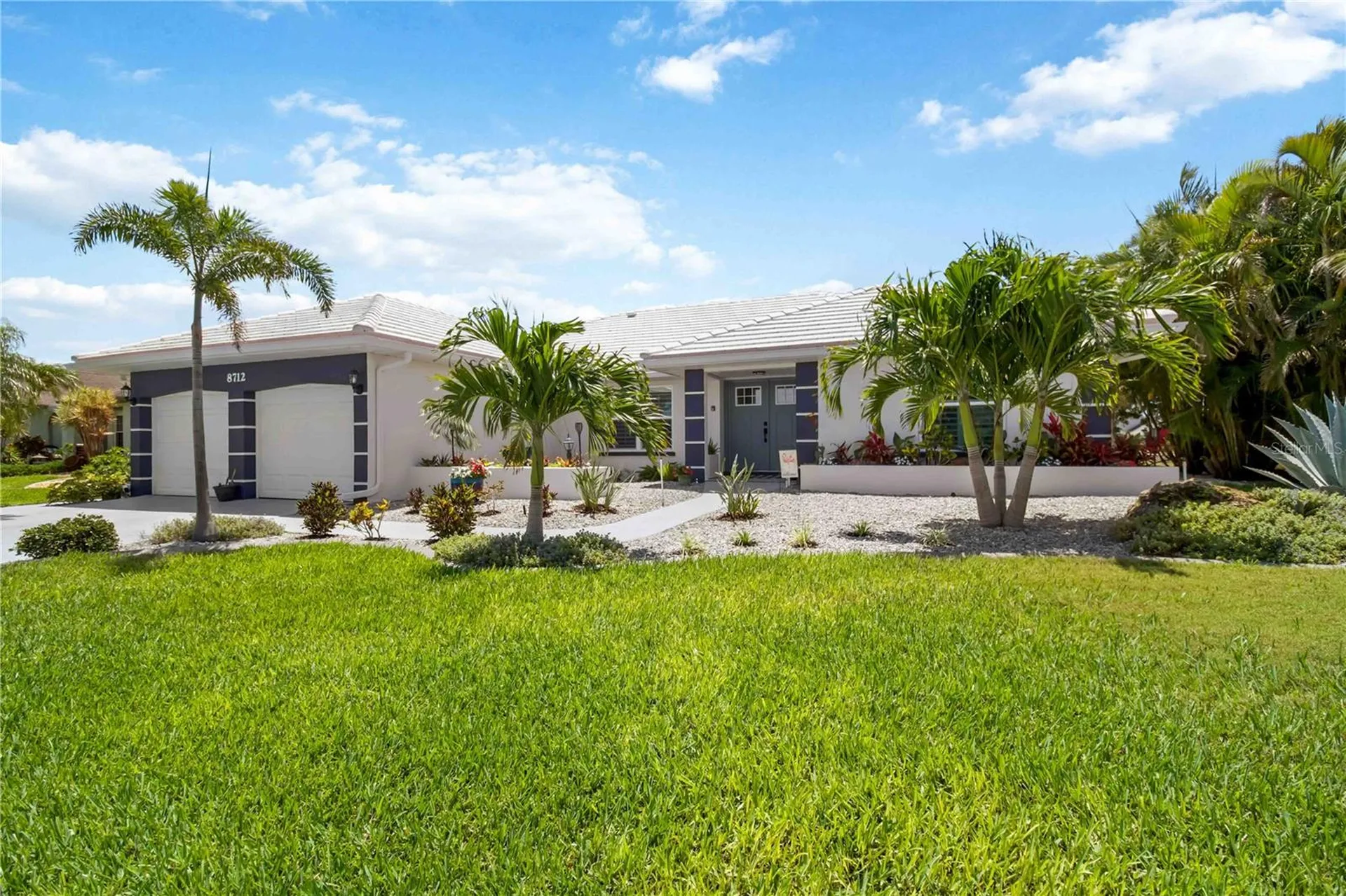 8712 53rd Avenue W Bradenton FL 34210