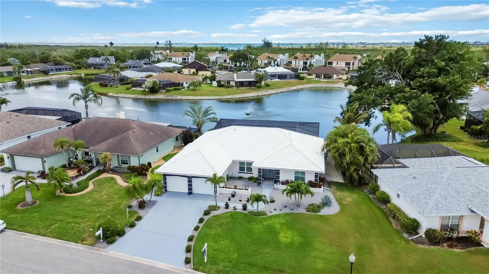 8712 53rd Avenue W Bradenton FL 34210