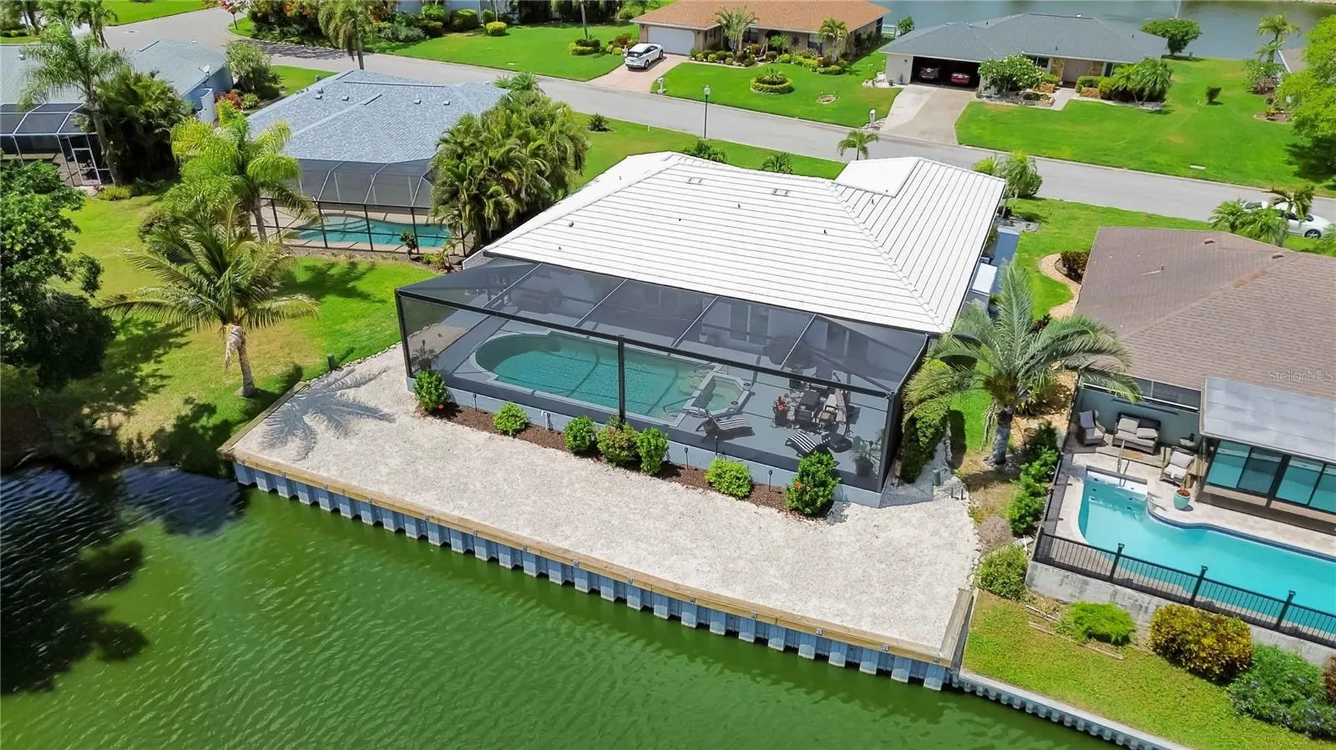 8712 53rd Avenue W Bradenton FL 34210