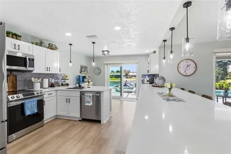 8712 53rd Avenue W Bradenton FL 34210