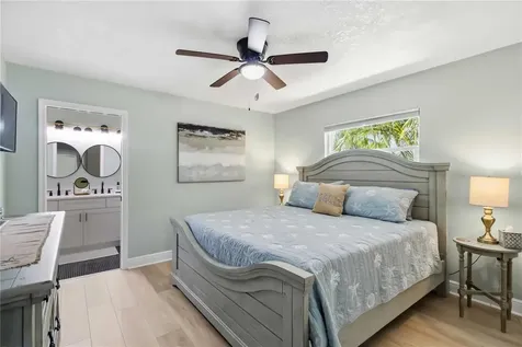 8712 53rd Avenue W Bradenton FL 34210