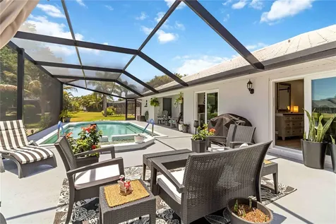 8712 53rd Avenue W Bradenton FL 34210