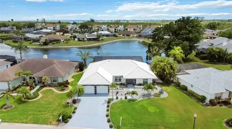 8712 53rd Avenue W Bradenton FL 34210