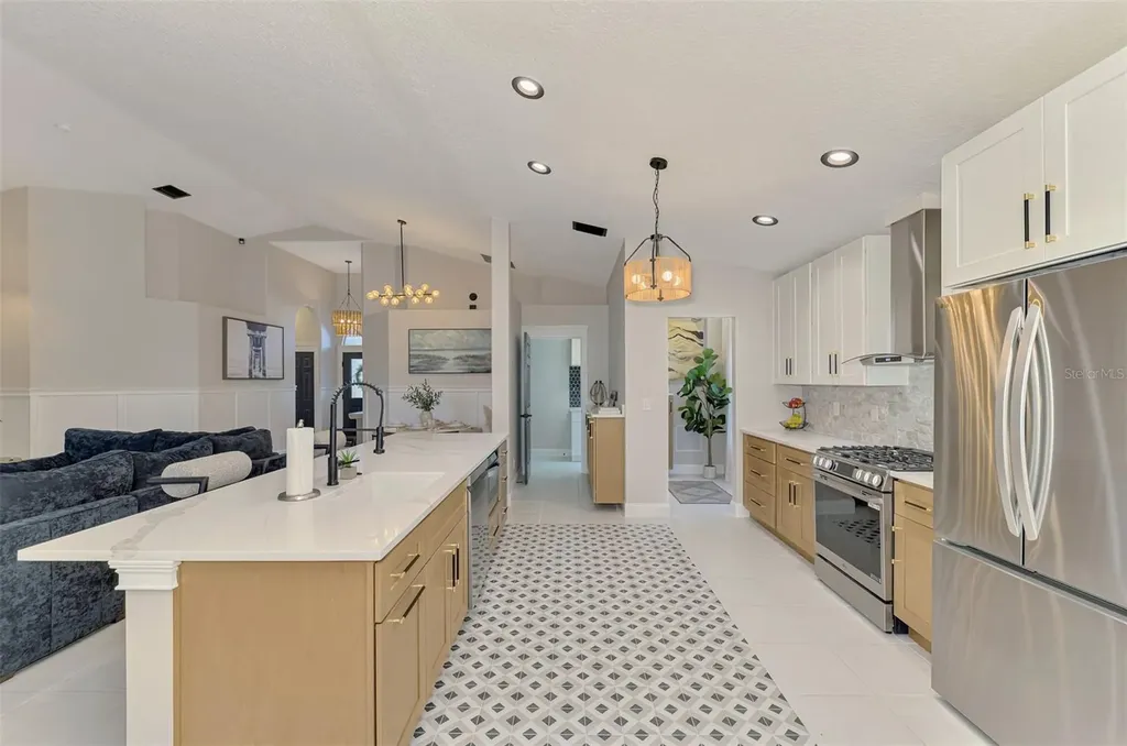 5261 Highbury Circle Sarasota FL 34238